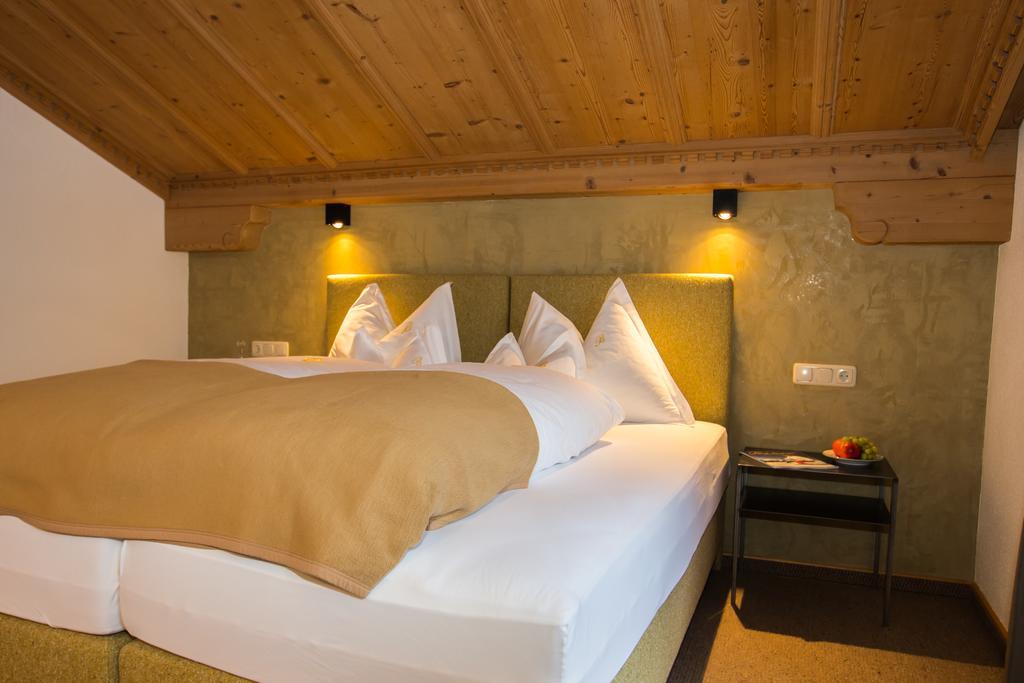 Chalet Brunnenhof Sankt Anton am Arlberg Ngoại thất bức ảnh