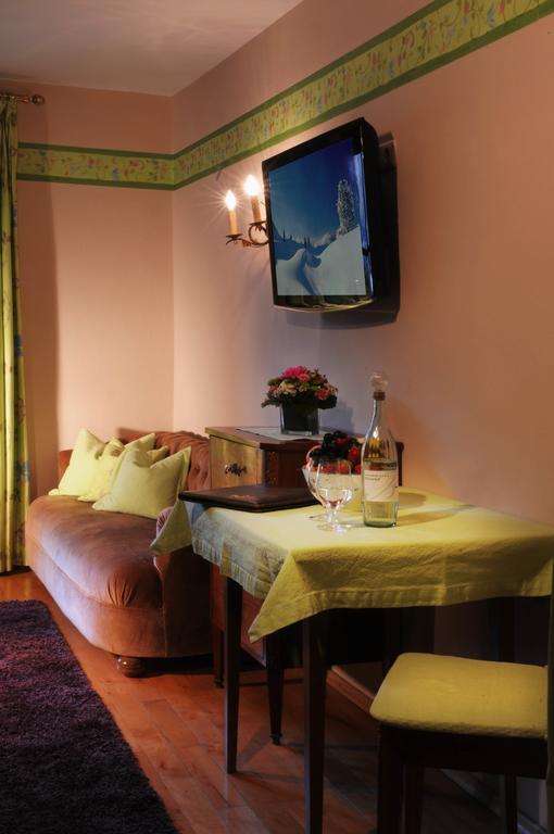 Chalet Brunnenhof Sankt Anton am Arlberg Ngoại thất bức ảnh