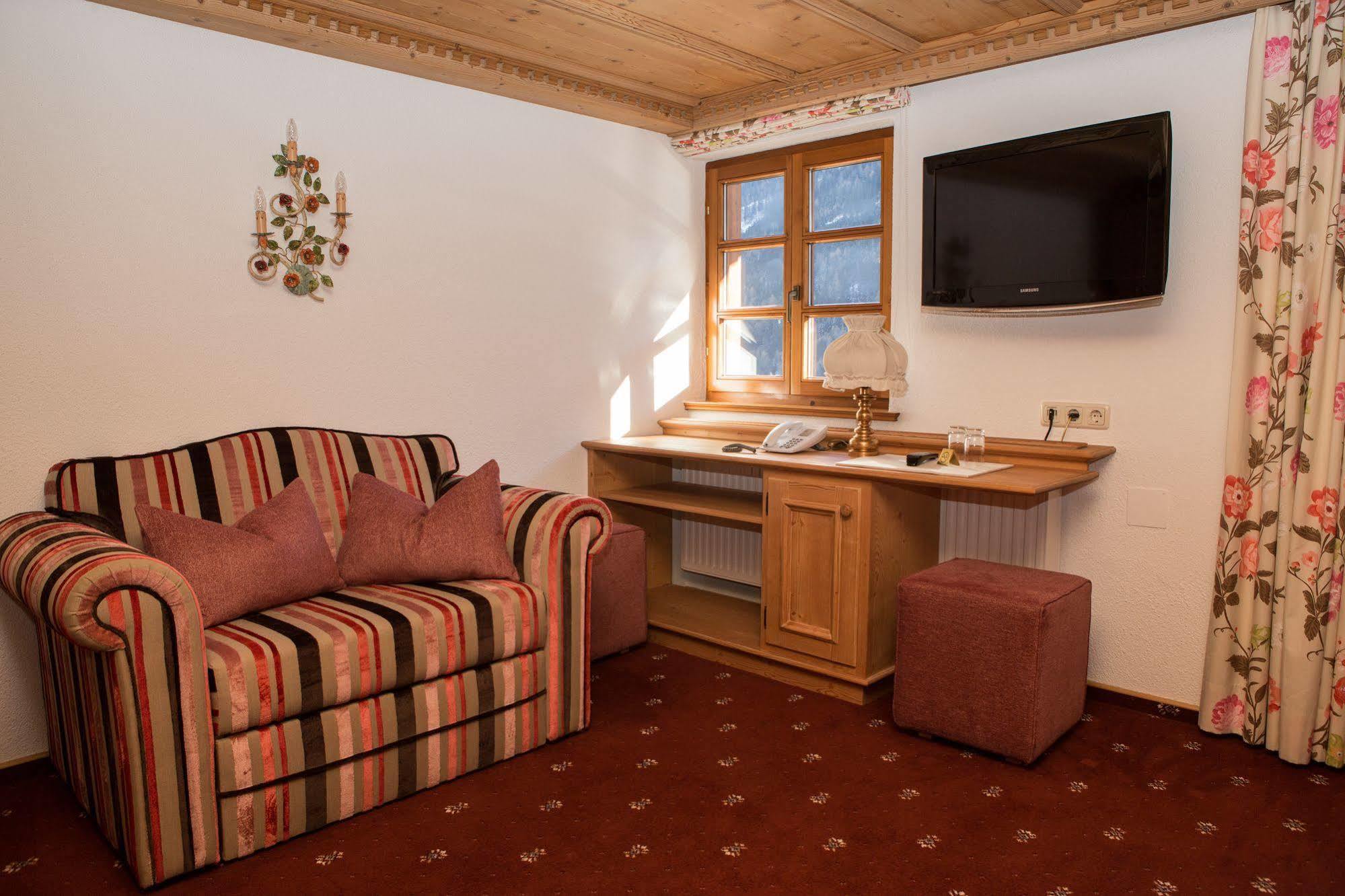 Chalet Brunnenhof Sankt Anton am Arlberg Ngoại thất bức ảnh
